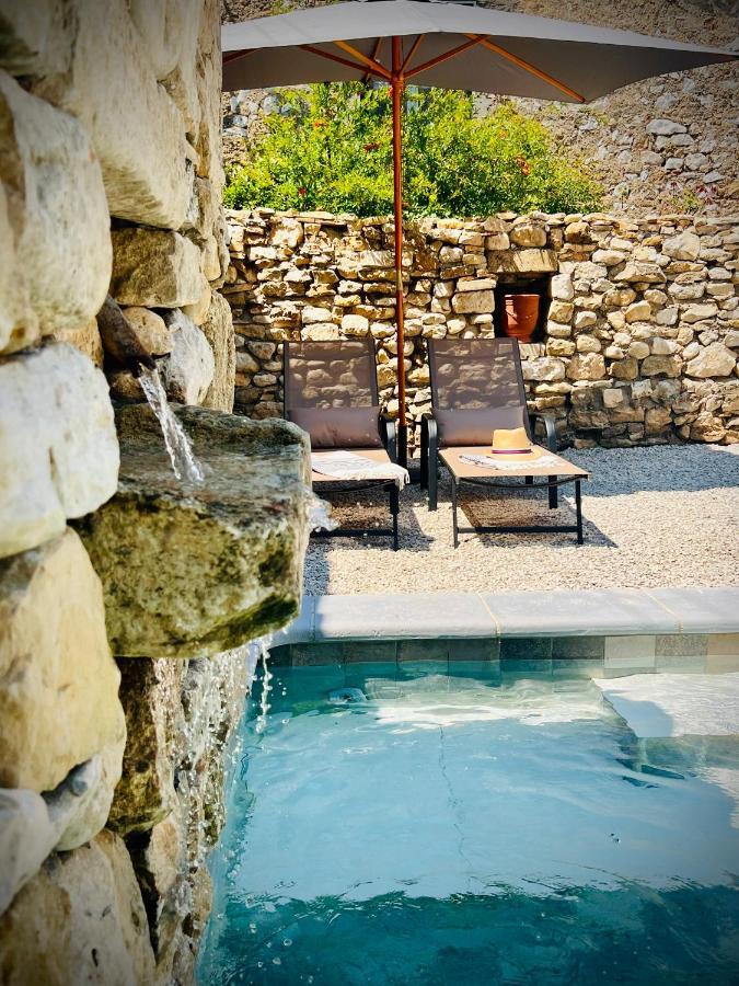 Hotel Maison Erica Saint-Mamert-du-Gard Esterno foto