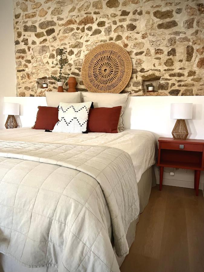 Hotel Maison Erica Saint-Mamert-du-Gard Esterno foto